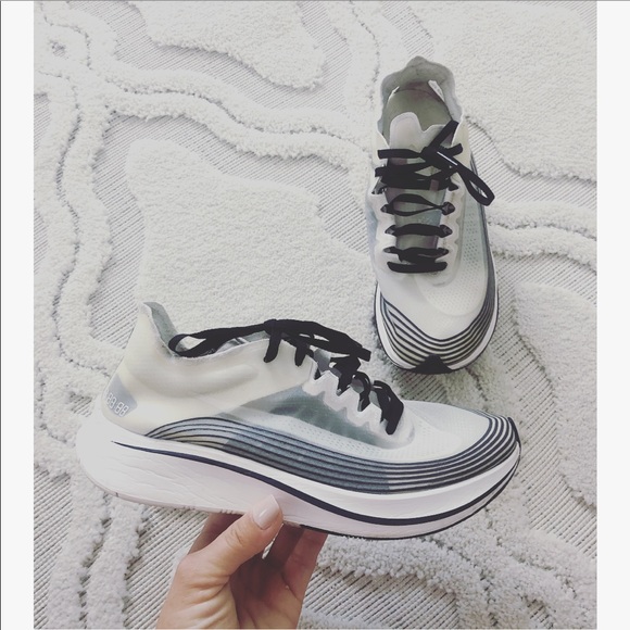 nike zoom fly sp racing